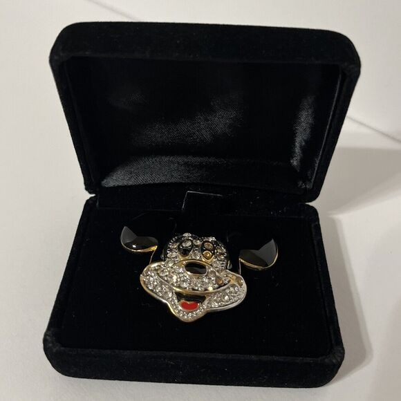 Disney Smiling Mickey Mouse Pin or Brooch With Crystals & Enameled - Picture 1 of 6